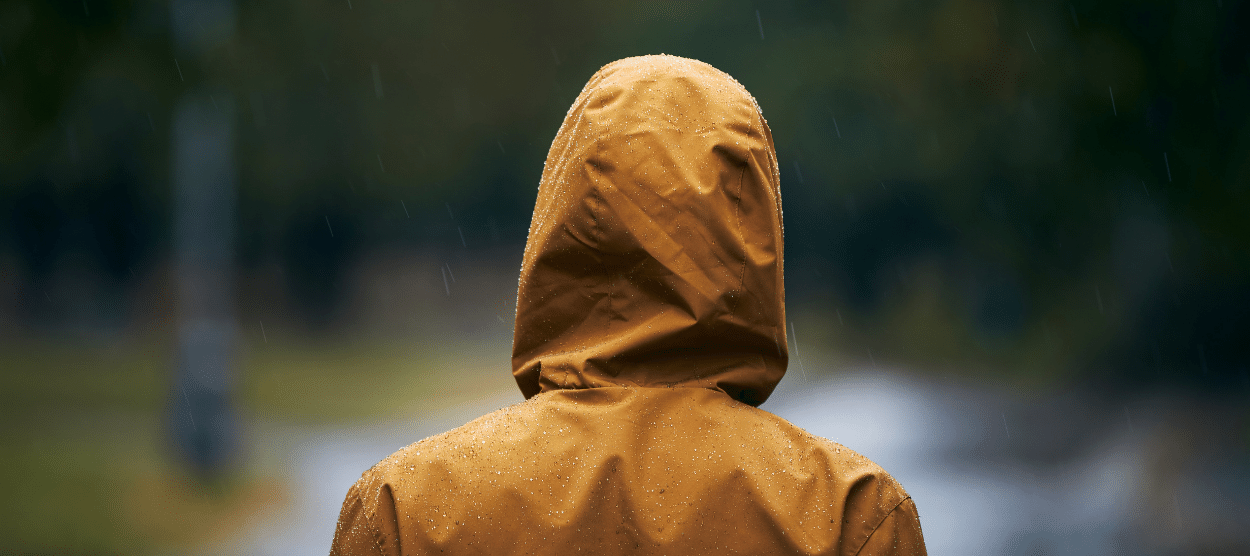 The use of a waterproof or windbreaker jacket is essential in many of the country's regions